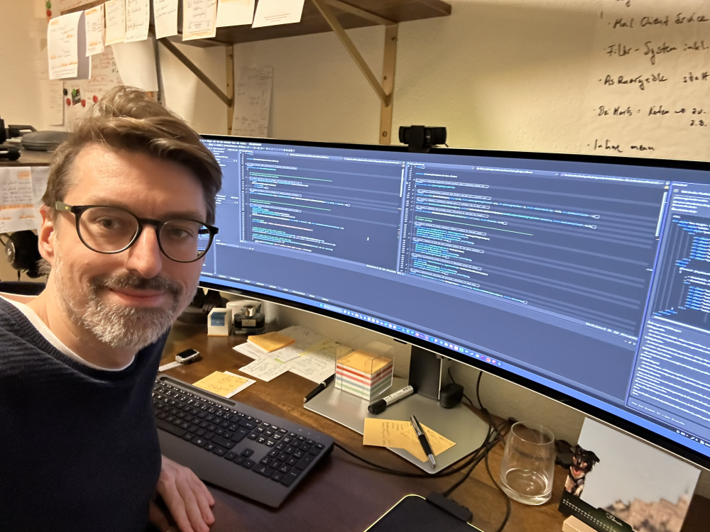 Andreas Bauer. Gründer von anbasan bei der Arbeit